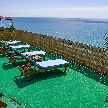 Sea View Apartments Odessa Eksteriør bilde